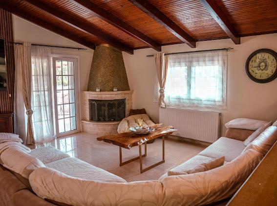 Liberis Loft Suite Argostoli  Ngoại thất bức ảnh